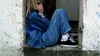 Caz șocant! Două surori românce au fost luate abuziv de lângă familie, după ce una dintre ele a mințit că este bătută de părinți