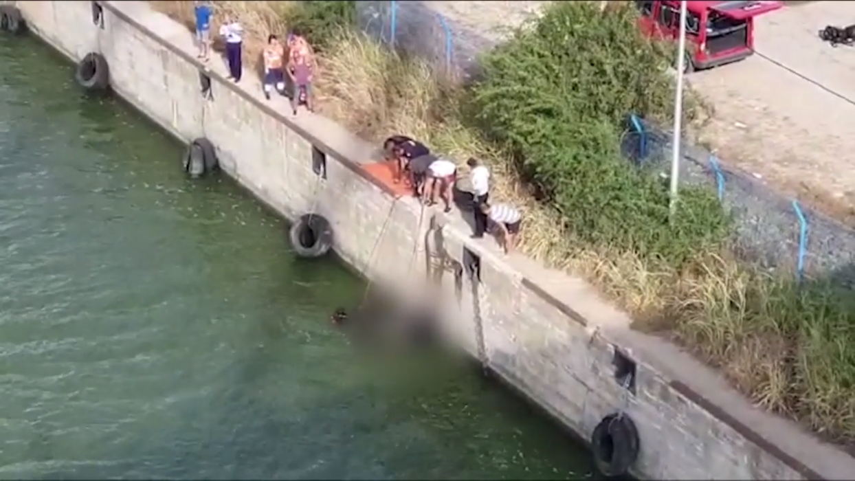 O tânără din Constanța s-a sinucis cu doar câteva zile înainte de nuntă, aruncându-se de pe podul de la Agigea