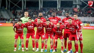 Dinamo a stabilit ce echipamente va purta în sezonul 2024-2025, după ce a reușit să se mențină în Liga 1. „Sunt modificate”