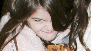 Vezi ce mutre face Suri!