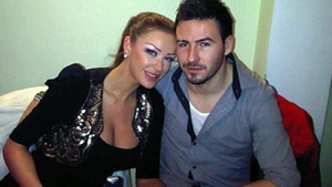 Bianca plange si isi blesteama zilele, dar Adi Cristea rade cu gura pana la urechi! A petrecut cu doua femei sexy in Tel Aviv