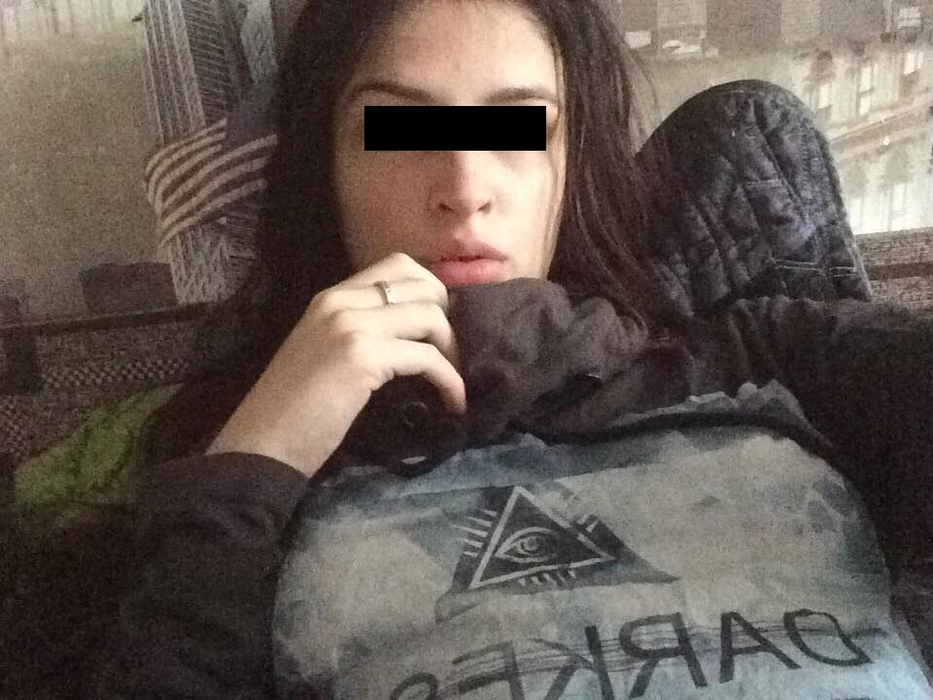 Cutremurător! Ce a apărut pe pagina de Facebook a lui Cati, după ce s-au viralizat filmările în care iubitul o torturează fără milă