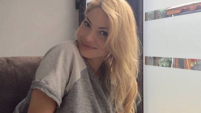 Valentina Pelinel a slăbit incredibil de mult. Fosta soţie a lui Boureanu are picioarele mult prea subţiri