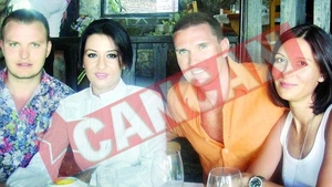 Claudia de la Sexxy a dat bir cu fugitii in Bulgaria