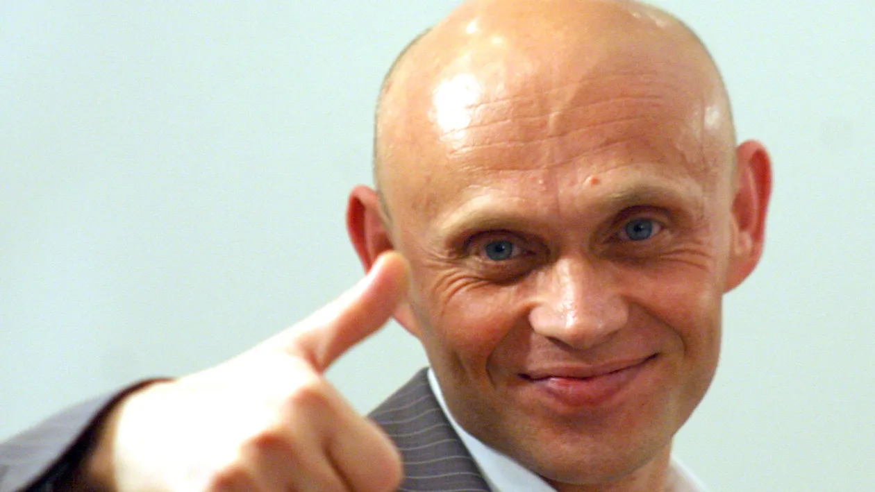 “Am nevoie de voi, publicul meu, sa ma sustineti”! Vezi ce cantaret de muzica populara face acest apel disperat!