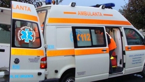 Un medic din Vaslui este acuzat că și-a cărat fripturile de miel cu ambulanța!