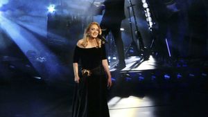 Adele, în lacrimi, în fața fanilor: "Nu știu când voi mai face asta..."
