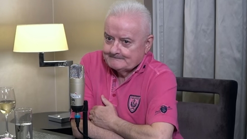Irinel Columbeanu și-a lăsat iubita pentru o tânără blondă, care avea să devină una dintre cele mai dorite femei din România. Cum a cunoscut-o pe Anna Lesko