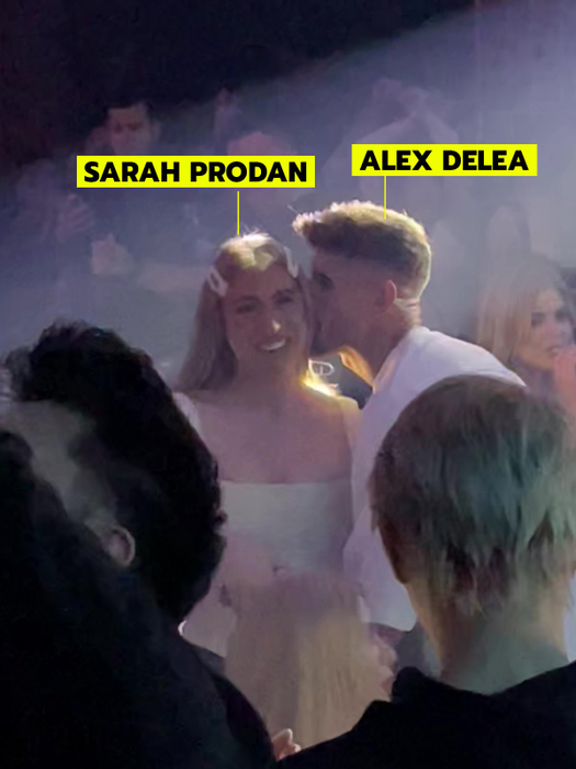 Alex Delea și Sarah au fost foare apropiați timp de câteva minute (Foto: CANCAN.RO)