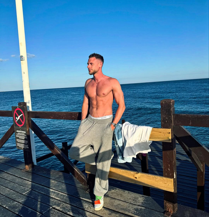 Cine este Eduard Vlădescu de la Insula Iubirii 2026. Sursa foto: Instagram