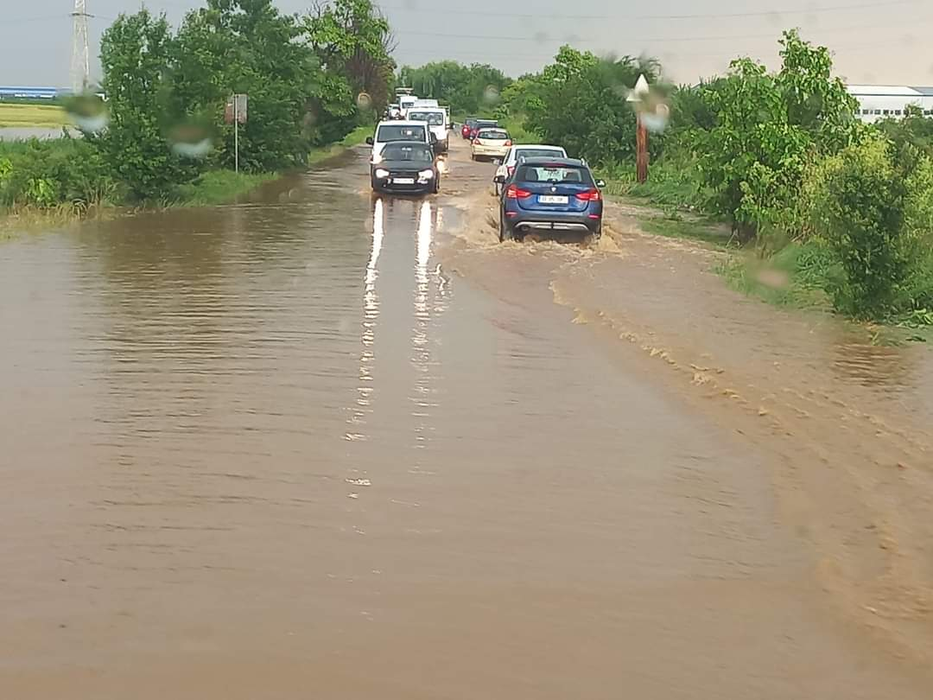 Potop în Prahova Sursă foto: CANCAN.RO