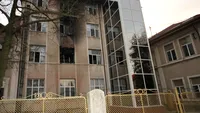 INCENDIU PUTERNIC la un spital din Simeria! Peste 23 de oameni transportati cu AMBULANTA!