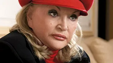 VIDEO Zina Dumitrescu, despre viata de la azil: Ma simt foarte bine, ca intr-o vacanta. Am o gradina foarte frumoasa, am de toate