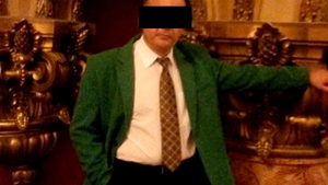 Tatăl copilului de 9 ani care și-a ucis bunica, condamnat la închisoare după ce și-a maltratat fiul dintr-o căsătorie anterioară!