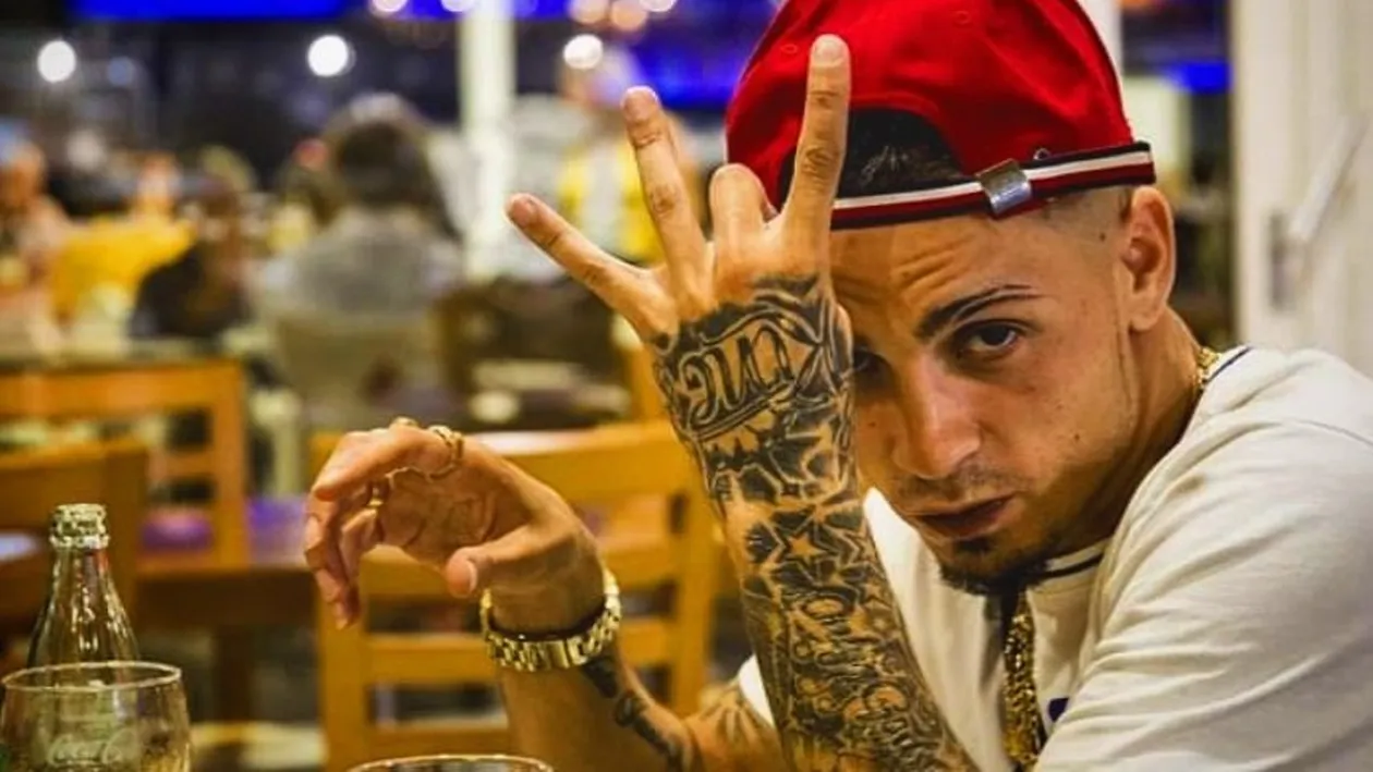 Un rapper dispărut de două luni a fost găsit mort în niște tufișuri. Tânărul fusese răpit