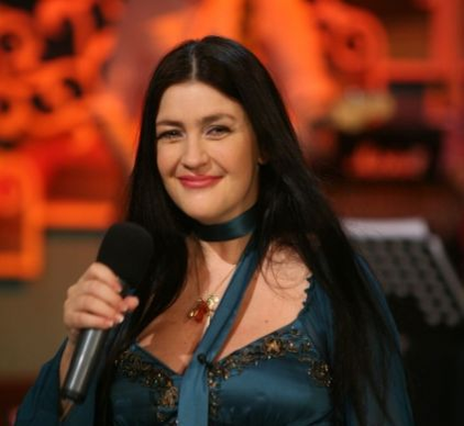 Ce face Rona Hartner, la trei luni după lupta grea cu cancerul. Artista a început să…