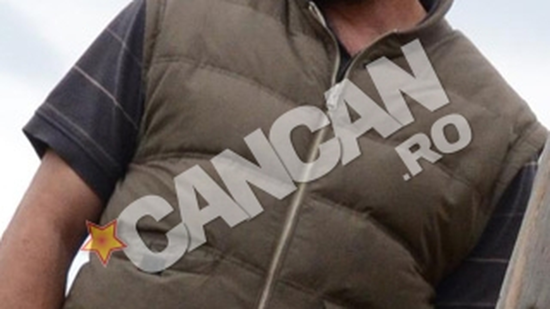 Fiul magnatului Micula explica de ce a pus 20 de bodyguarzi pe seful unui club de fotbal: "A vrut sa ma bata cand am intrat pe stadion! Nu e normal la cap! Ca sa nu mai zic ca are sa-mi dea doua miliarde!"
