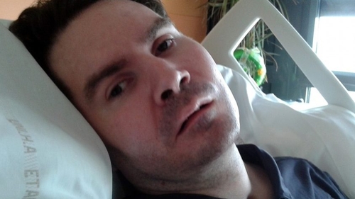 Vincent Lambert a murit. Povestea bărbatului ținut în comă timp de 11 ani într-un spital din Franța