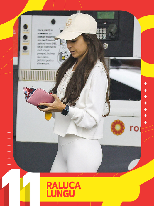 TOP 30 de vedete care au intrat în acţiune mega-mulate şi super-dotate! Bianca Drăguşanu, „Memeluşa” sau Andreea Bălan au blocat traficul din Capitală!