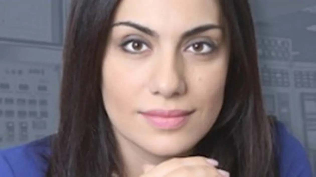 Transformarea șocantă a româncei reținută pentru spionaj! Carina este ținută într-o cușcă