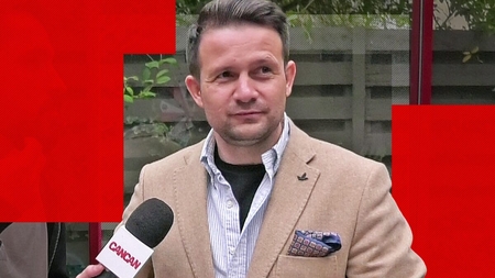 A iertat-o ca prin magie! Robert Tudor face mărturisiri despre relația cu mama care a vrut să-l abandoneze
