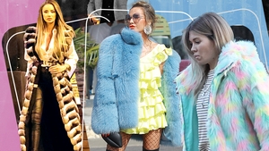 TOP 20 vedete care au luat iarna în piept! Urcă pe podium Bianca Drăgușanu, Anna Lesko sau Gina Pistol? Atenție, defilează ”îmblănitele” showbizului!