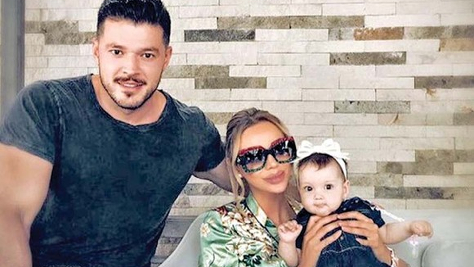 Imagine de colecție cu Victor Slav și fiica sa: “Seamănă cu Bianca de dinaintea operațiilor”