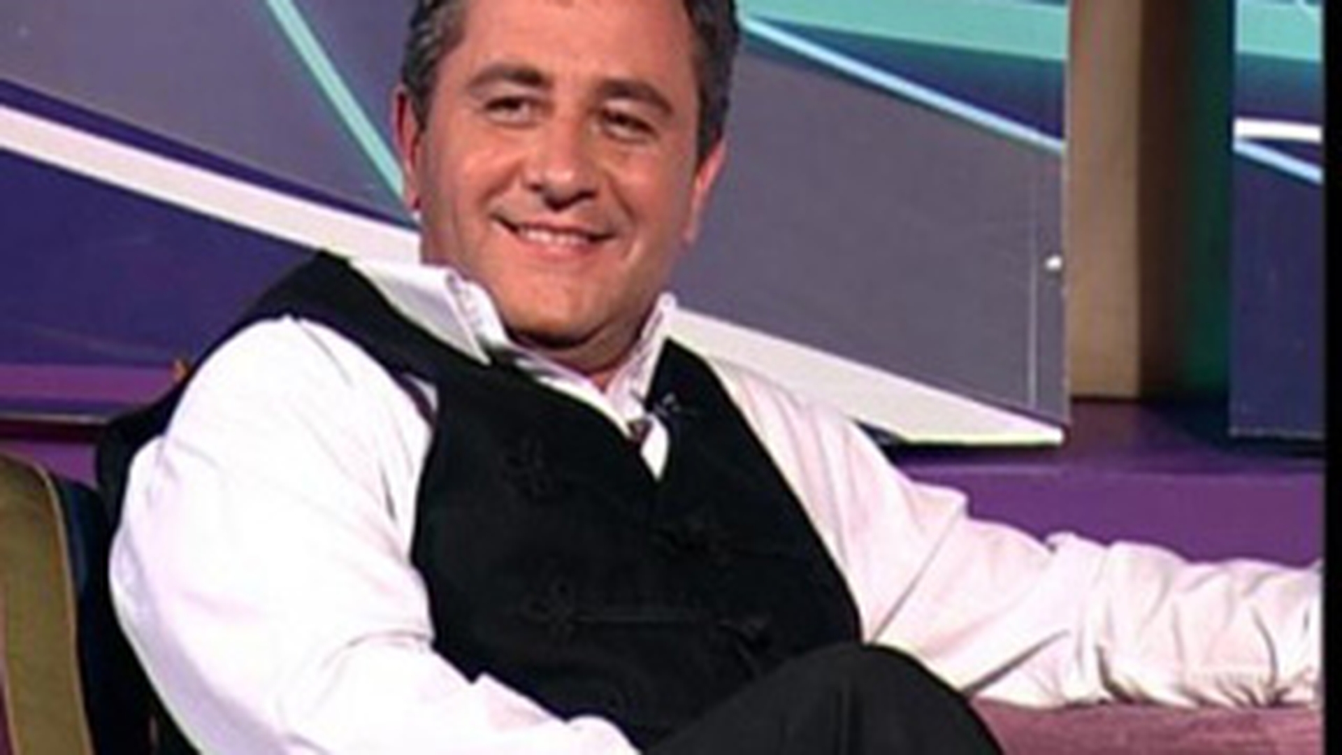 O prezentatoare de televiziune il acuza pe Gheorg, "bucatarul lui Teo", ca a incercat sa o violeze: "Ma saruta pe sani, ma calarea, imi lingea degetele"