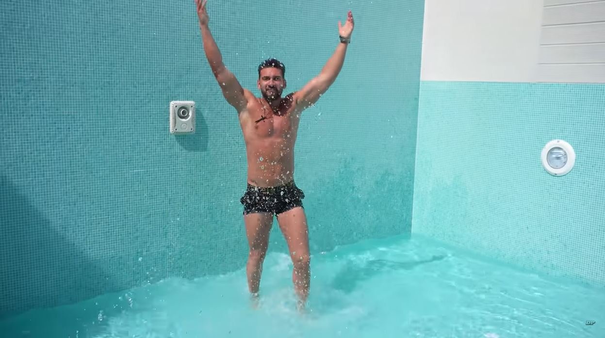 Cum arată piscina din casa de 300.000 de euro a lui Dorian Popa. A lăudat-o atât de tare, încât lumea a început să-l ia la mișto pe TikTok