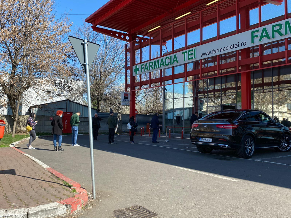 La farmacie părea ceva mai aglomerat