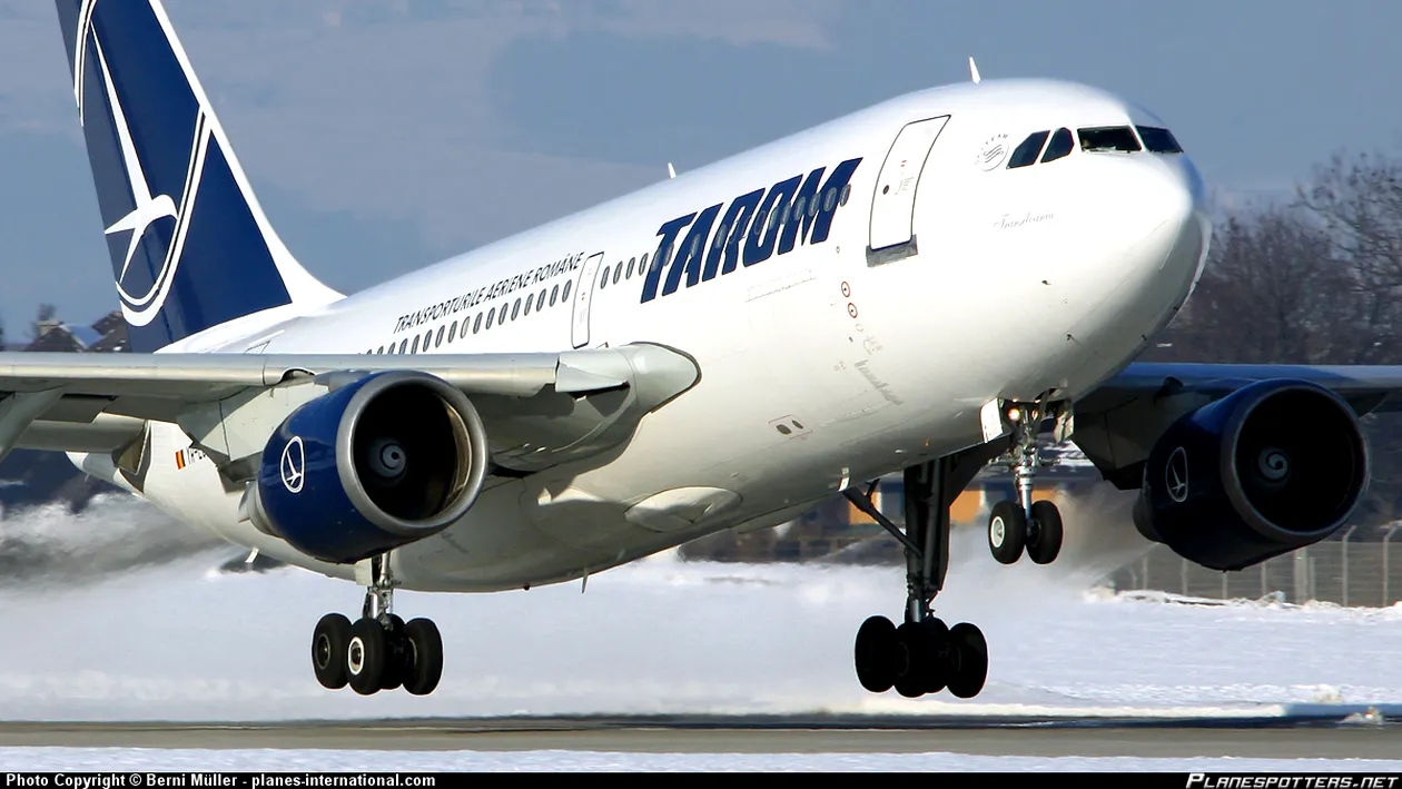 Ofertă de toamnă la Tarom! Cât costă cel mai ieftin bilet