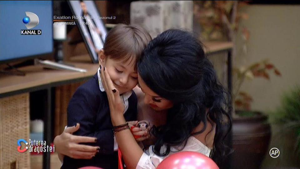 Băiețelul Andreei Mantea a plâns de ziua lui: ”A spus că n-o să aibă cine să-i spună ”La mulți ani!””