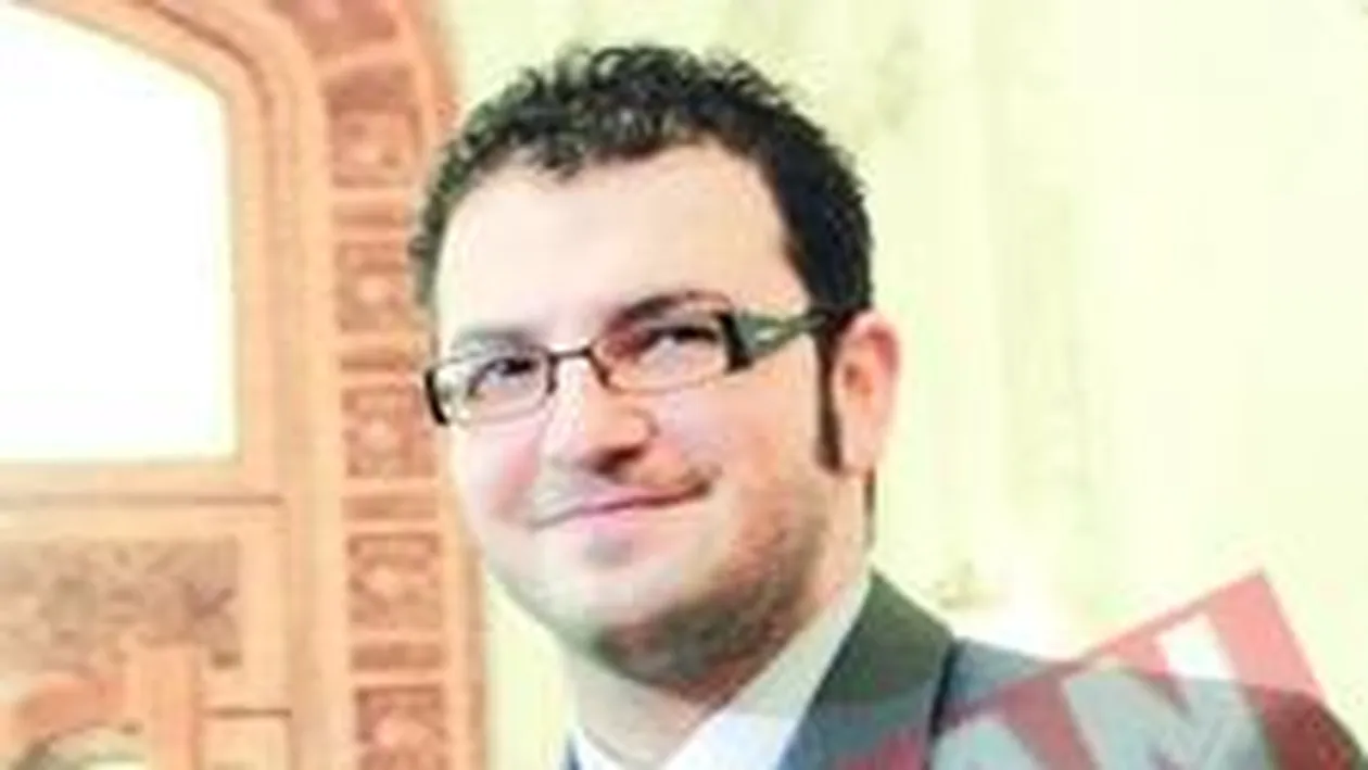 Noi succesuri ale Elenei: Boza pleaca din PD-L