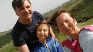 “Am rămas înțepenit în baie!” Mihai Onilă susține că a primit un mesaj de la fiica sa, Ioana Emily Hope, moartă în noiembrie 2016