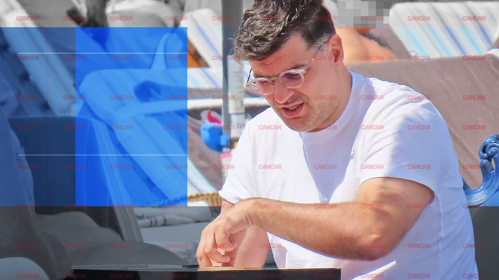 Cum își petrece timpul Toni Iuruc, după ce a divorțat de "regina" tenisului. Fostul soț al Simonei Halep a "prins mână bună" pe plajă