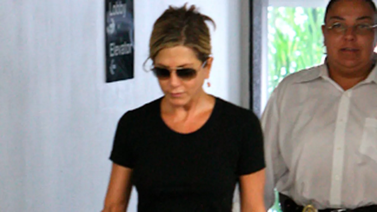 Jennifer Aniston are suflet mare! Si-a iertat mama aflata pe patul de spital