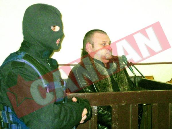 Ucigaşul lui Caiac a plâns la tribunal