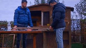 Schimb de replici între Liviu Vârciu şi Marius Elisei, soţul Oanei Roman. "S-a mărit ca nevastă-ta!" / "Ai grijă ce vorbeşti!"