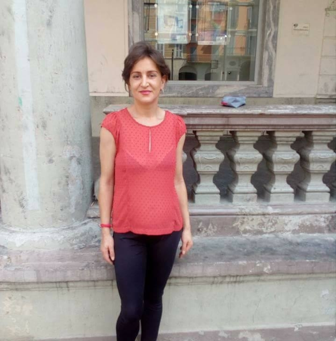 Ultimul mesaj publicat de Alina Olaru, tânăra care şi-a omorât fiica, apoi s-a sinucis!