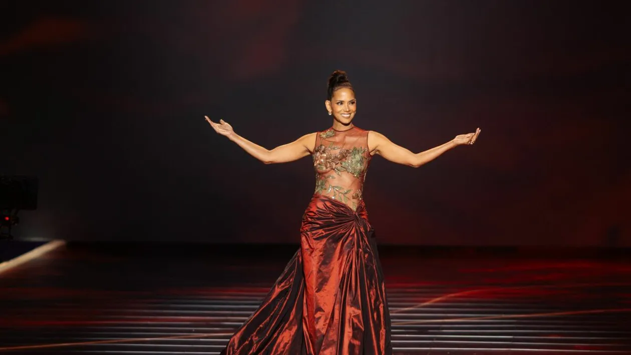 Cum arată Halle Berry la 59 de ani. Nu degeaba e în topul celor mai sexy femei de pe planetă!