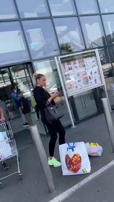 Bianca a ieșit fără Alex Bodi