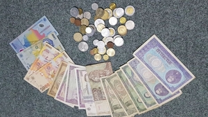 Cum poți sa dai 2000 de lei vechi și sa primești 10000 de lei noi. Exemplul dat de un român din Caraș Severin a devenit viral | FOTO