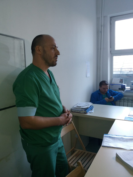 Anchetă la Spitalul din Slatina, după ce 145 de radiografii au fost găsite în vestiarele a trei medici
