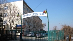 O profesoară de matematică a fost înjunghiată la Liceul "Spiru Haret" din Ploiești