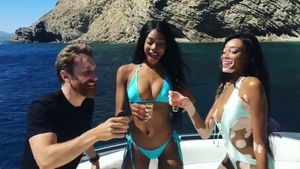 BOMBĂ! Cei mai tari jucători de la Barcelona şi Chelsea petrec în Ibiza împreună cu David Guetta