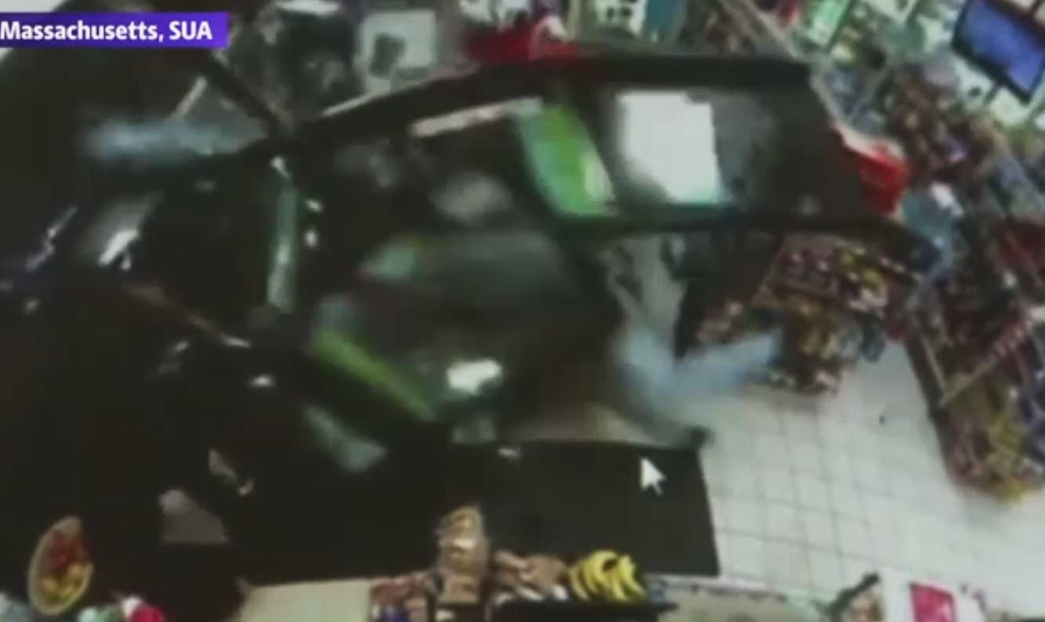 O femeie a văzut moartea trecând pe lângă ea la milimetru! Stătea la coadă la supermarket, când…