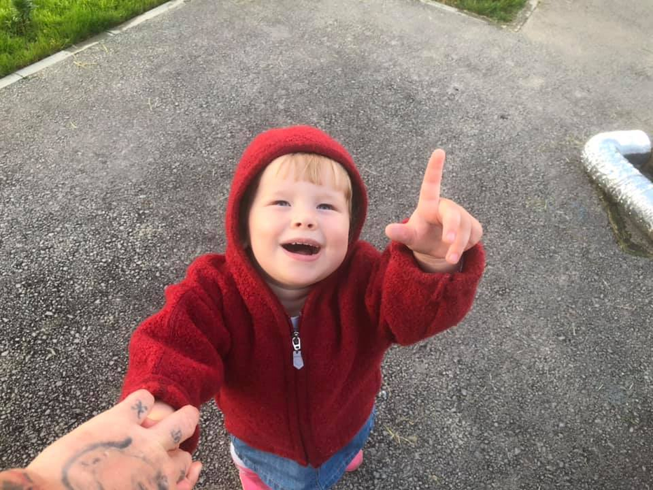 Cătălin Zmărăndescu a devenit tată pentru a patra oară! Ce nume au ales fostul luptător și frumoasa lui soție pentru bebeluș