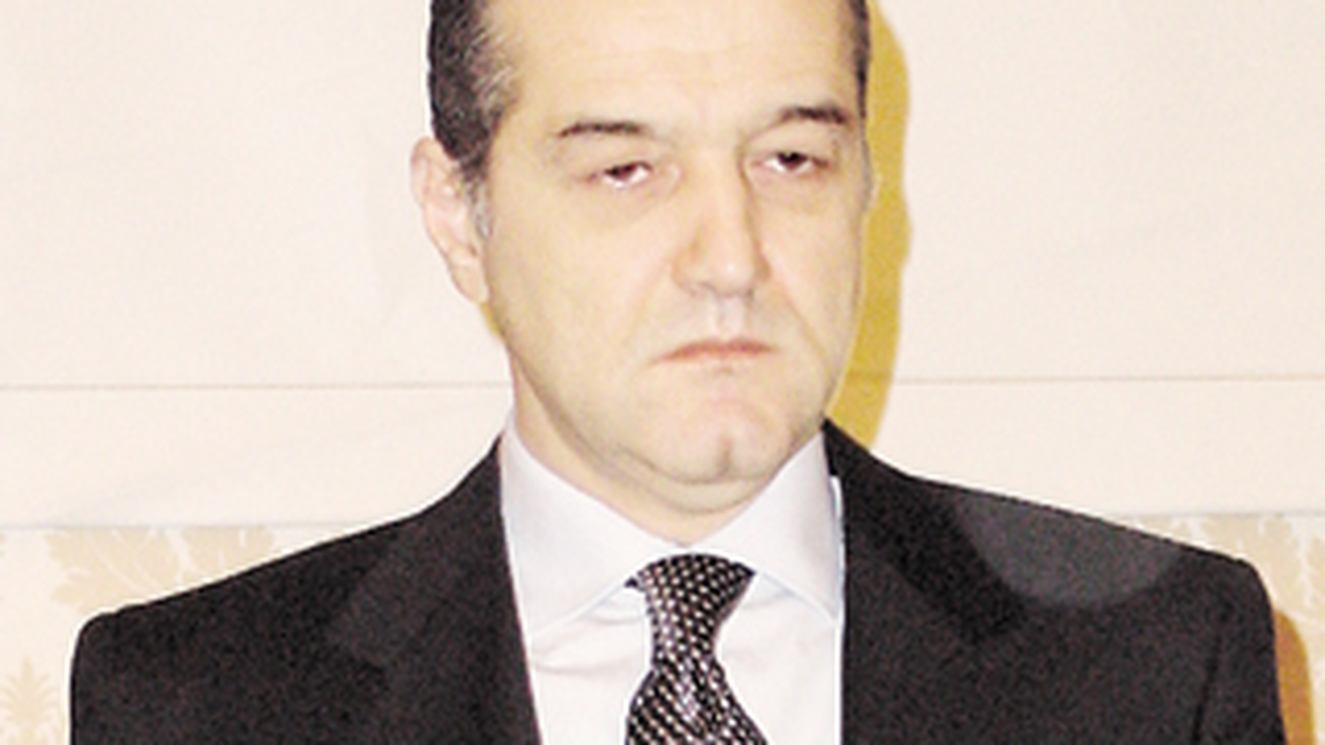 Becali "muta", iar, echipa din Ghencea