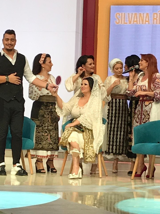 Silvana Rîciu și Nicușor Ioniță se căsătoresc civil. Primele poze cu artista în rochie de mireasă