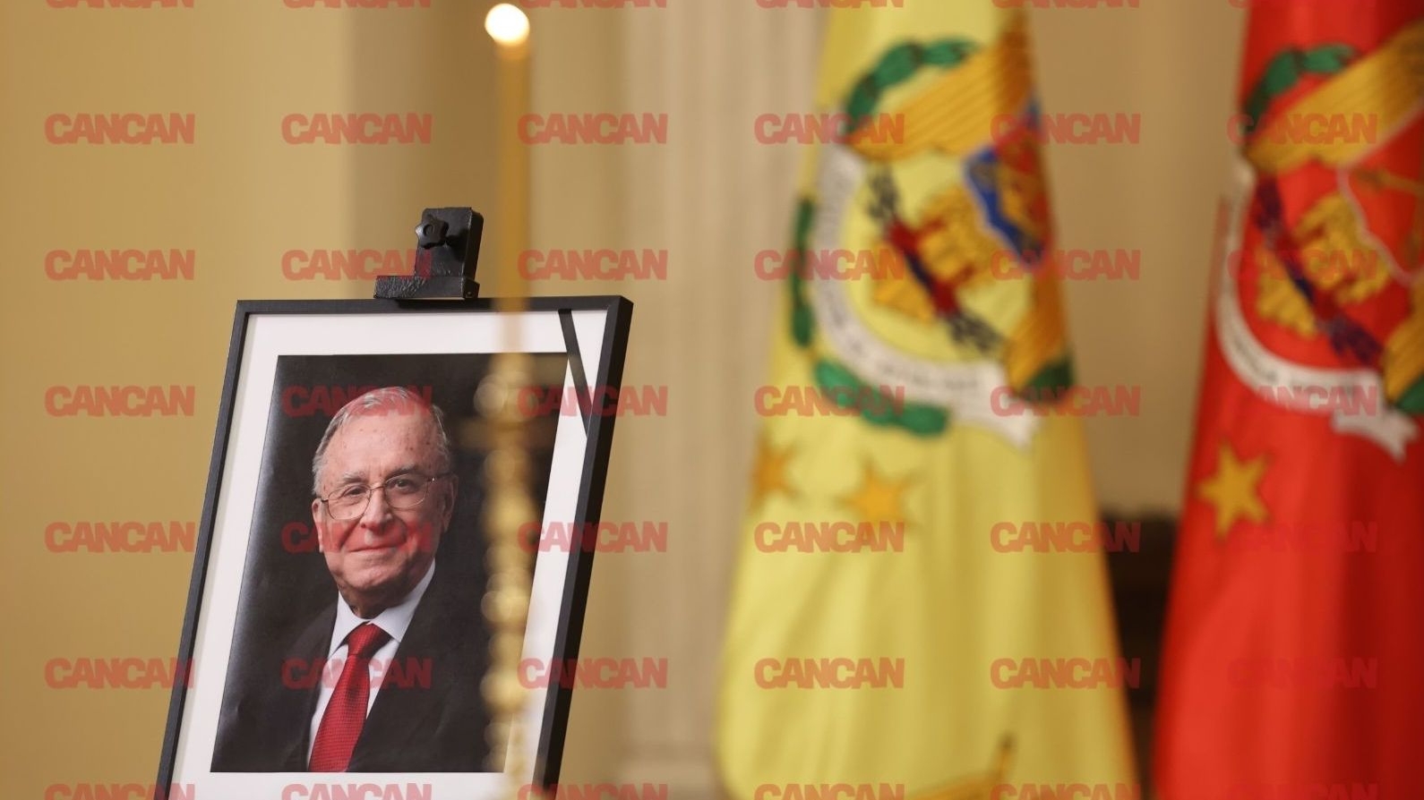 Ce a apărut la mormântul lui Ion Iliescu, la o lună și jumătate de la înmormântare. Se vede de la distanță